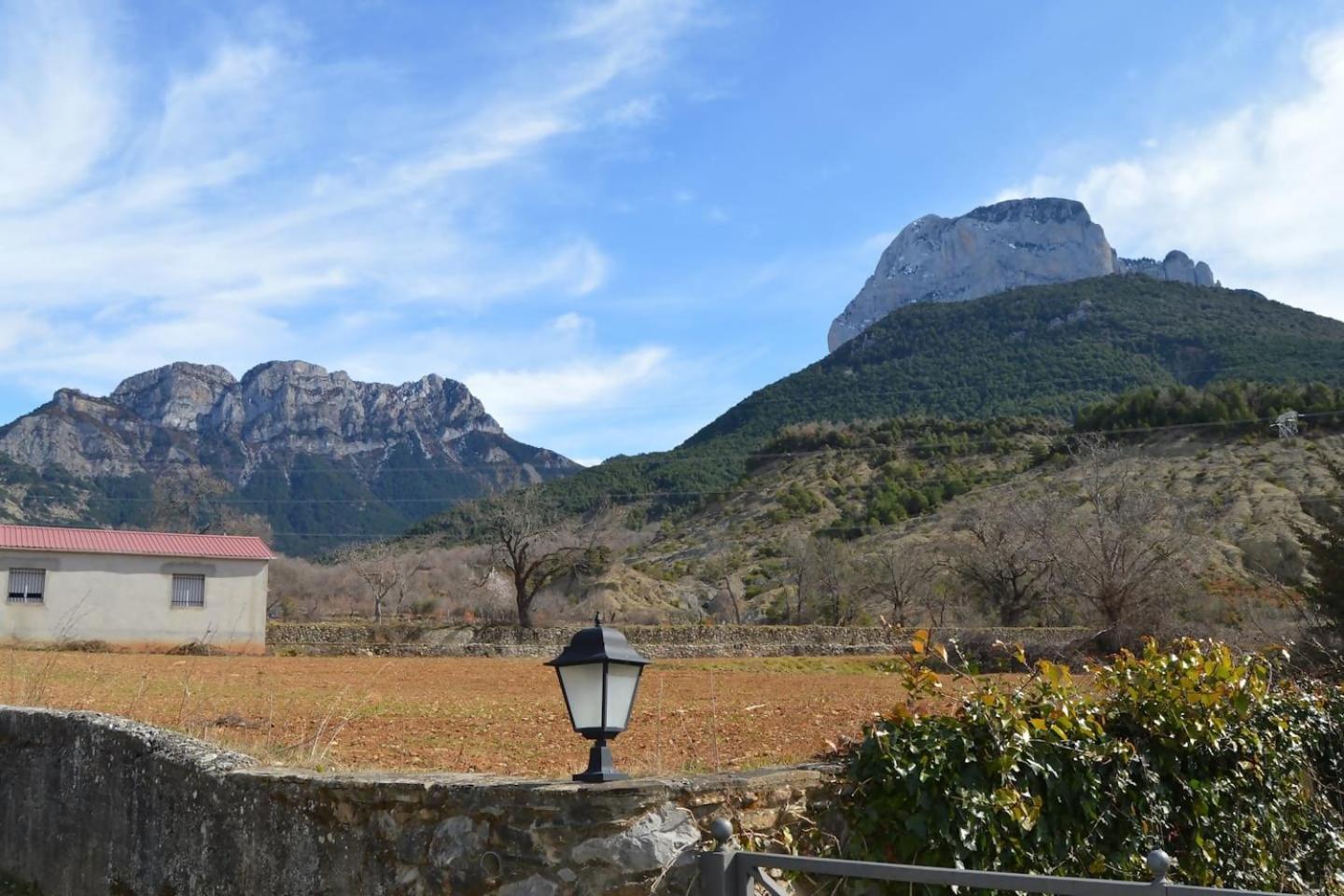 La Vinaza Ordesa Ainsa Casa Rural Laspuña Zewnętrze zdjęcie